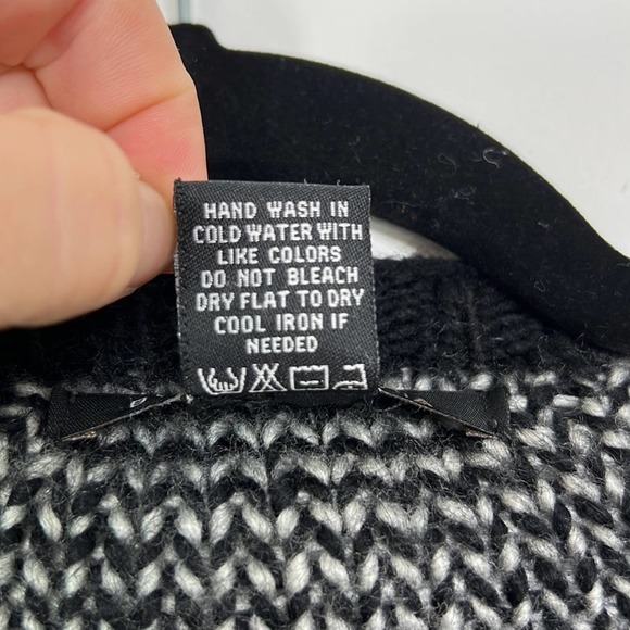 BCBGMAXAZRIA Wool Blend Gray & Black Open Front Waterfall Cardigan Sweater XL - Picture 8 of 12